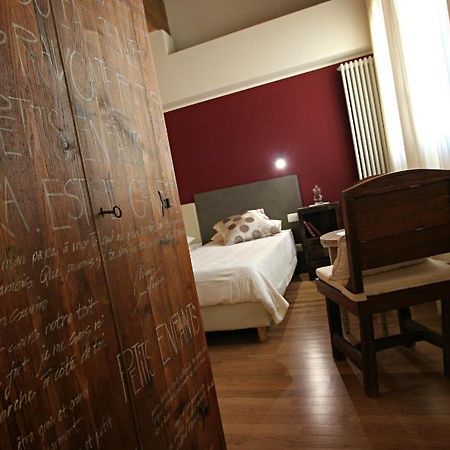 Bed & Breakfast Ai Cracchi Castelgomberto Exterior photo